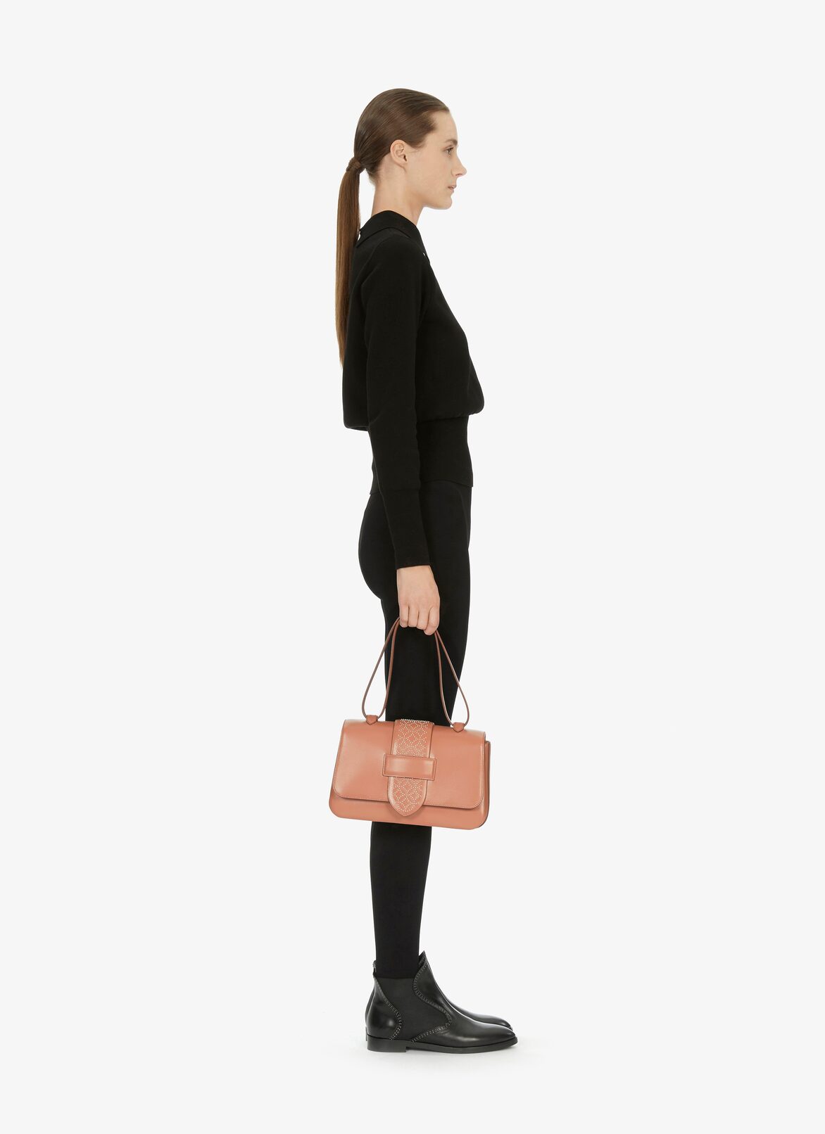 ALAÏA BEIGE